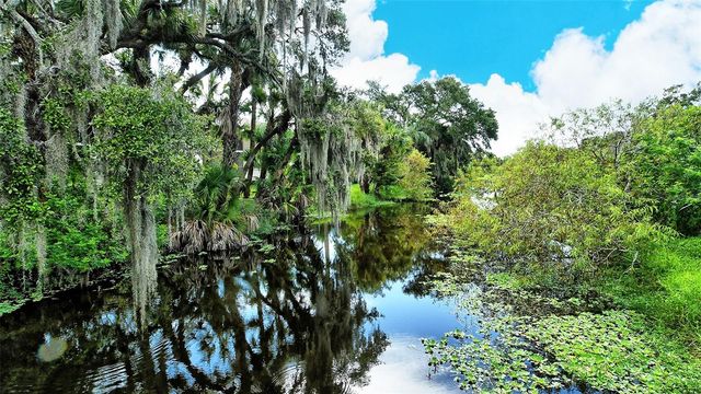 3262 CROSS CREEK DRIVE 3262, Sarasota, FL 34231