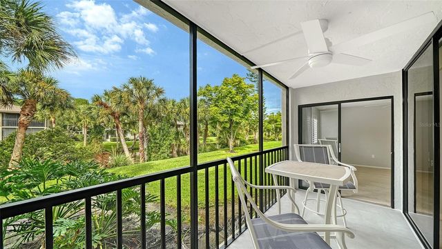 3262 CROSS CREEK DRIVE 3262, Sarasota, FL 34231