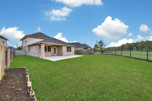9245 Inland Leather Lane, Conroe, TX 77385
