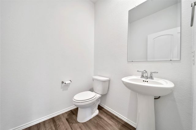 9245 Inland Leather Lane, Conroe, TX 77385