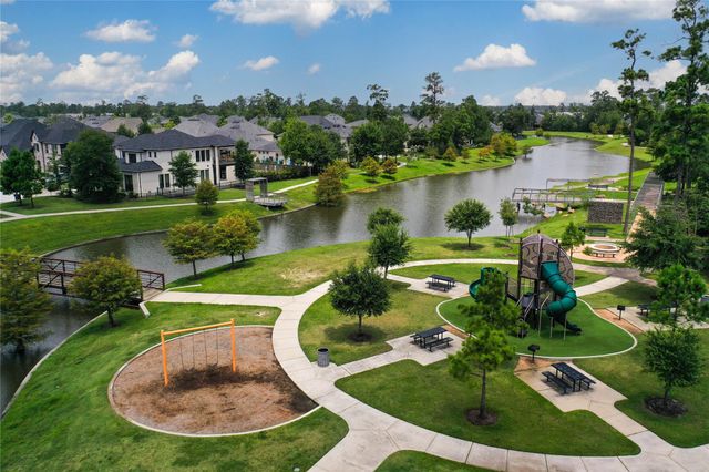 9245 Inland Leather Lane, Conroe, TX 77385