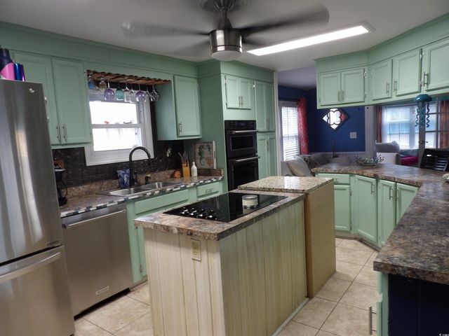 393 Sanddollar Dr., Surfside Beach, SC 29575