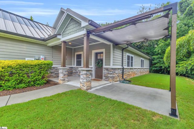 4724 State Park Road, Travelers Rest, SC 29690