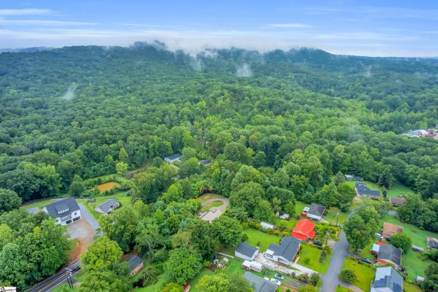 4724 State Park Road, Travelers Rest, SC 29690