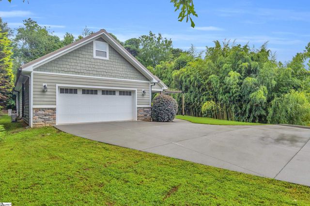 4724 State Park Road, Travelers Rest, SC 29690