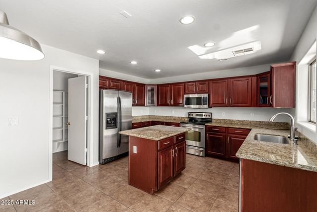 1731 E MAGNUM Road, San Tan Valley, AZ 85140