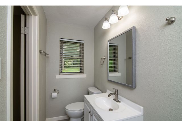 2416 Hillview Drive, Fort Worth, TX 76119
