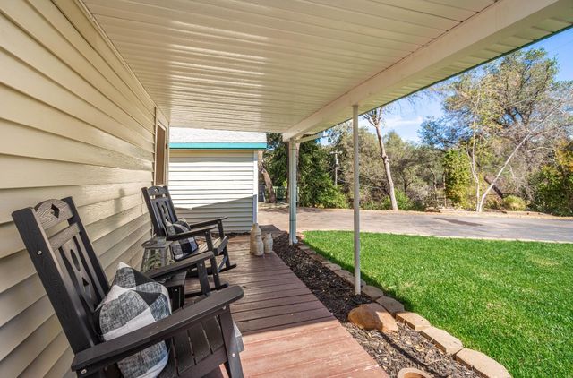 1265 Merry Knoll Rd, Auburn, CA 95603