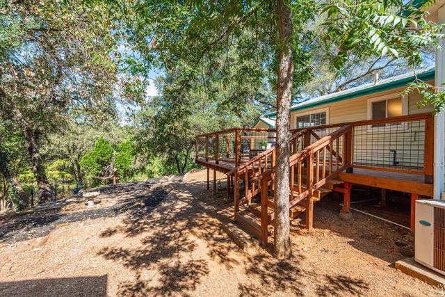 1265 Merry Knoll Rd, Auburn, CA 95603
