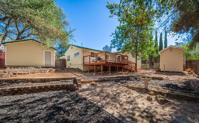1265 Merry Knoll Rd, Auburn, CA 95603