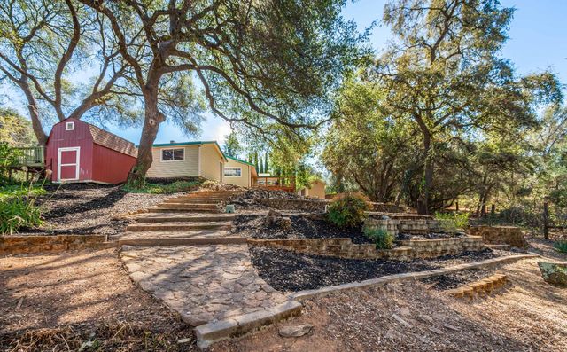 1265 Merry Knoll Rd, Auburn, CA 95603