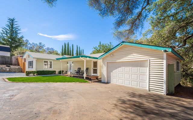1265 Merry Knoll Rd, Auburn, CA 95603