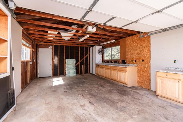 1265 Merry Knoll Rd, Auburn, CA 95603