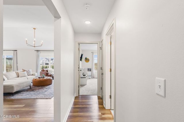 5328 Brint Crossing Boulevard, Sylvania, OH 43560