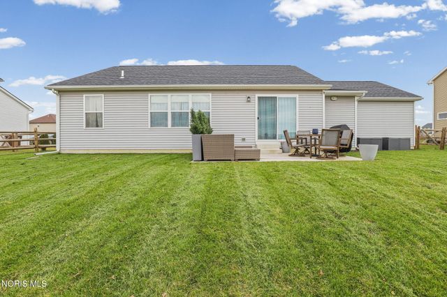 5328 Brint Crossing Boulevard, Sylvania, OH 43560