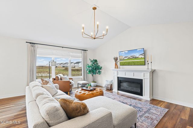 5328 Brint Crossing Boulevard, Sylvania, OH 43560