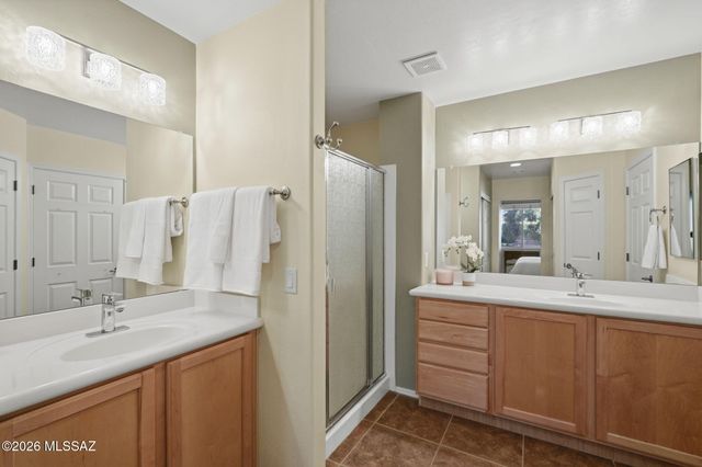 501 N Michelangelo Drive, Green Valley, AZ 85614