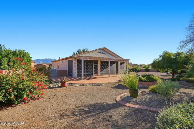 501 N Michelangelo Drive, Green Valley, AZ 85614