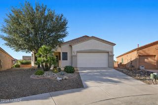 501 N Michelangelo Drive, Green Valley, AZ 85614