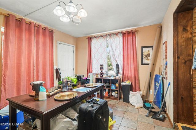 1432 Richmond Avenue, Daytona Beach, FL 32117