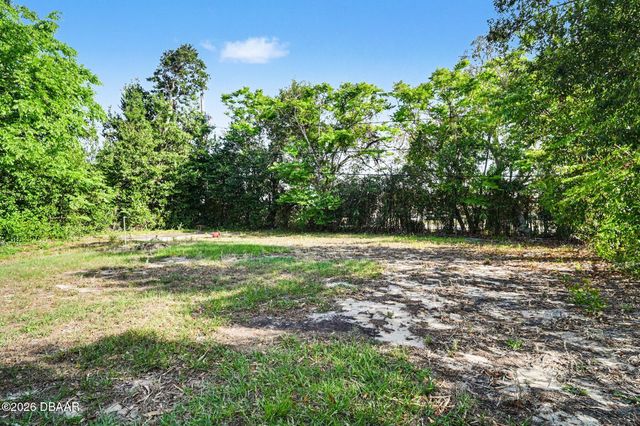 1432 Richmond Avenue, Daytona Beach, FL 32117