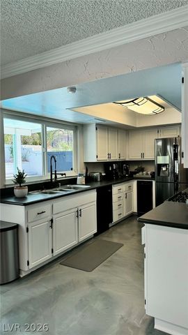 1887 East Viking Road, Las Vegas, NV 89169