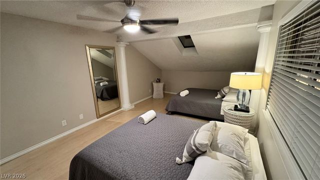 1887 East Viking Road, Las Vegas, NV 89169