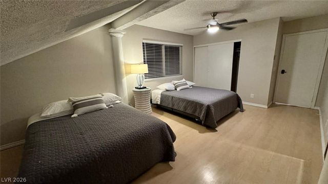 1887 East Viking Road, Las Vegas, NV 89169