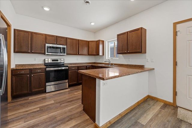 2667 DESERT EAGLE LOOP, North Pole, AK 99705