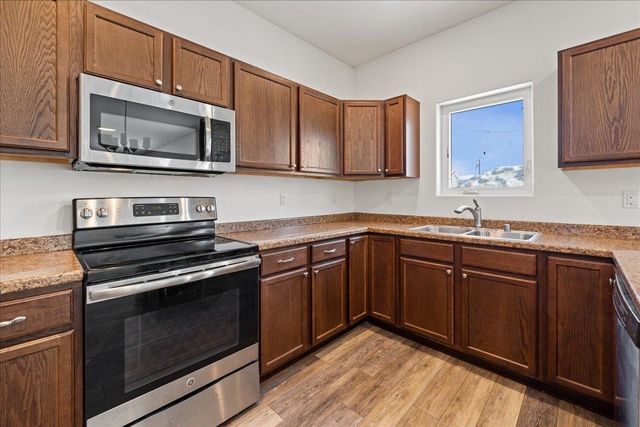 2667 DESERT EAGLE LOOP, North Pole, AK 99705