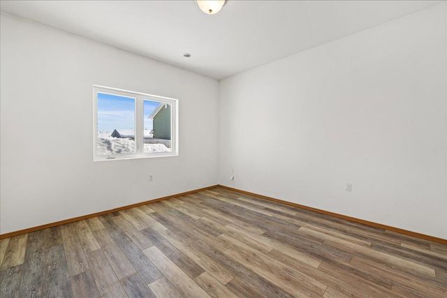 2667 DESERT EAGLE LOOP, North Pole, AK 99705