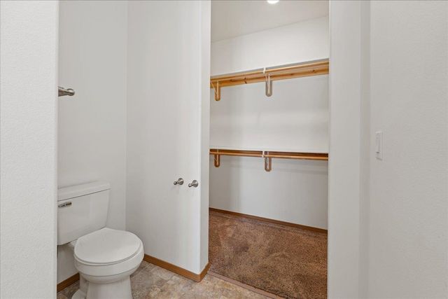 2667 DESERT EAGLE LOOP, North Pole, AK 99705