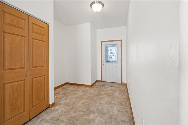 2667 DESERT EAGLE LOOP, North Pole, AK 99705
