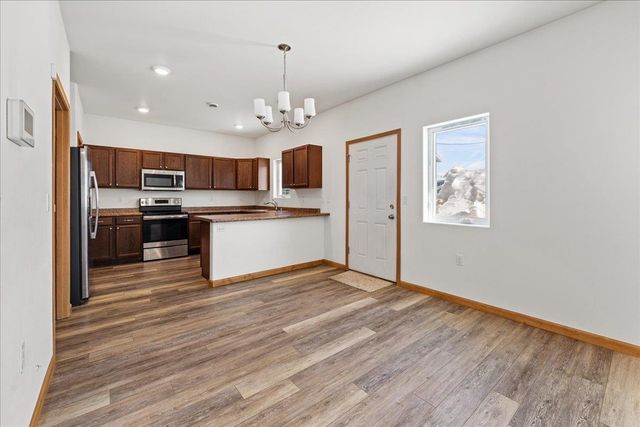 2667 DESERT EAGLE LOOP, North Pole, AK 99705