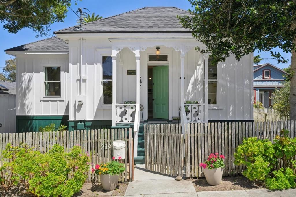 Image 3 of property listing at 219 Willow Street, Pacific Grove, CA 93950