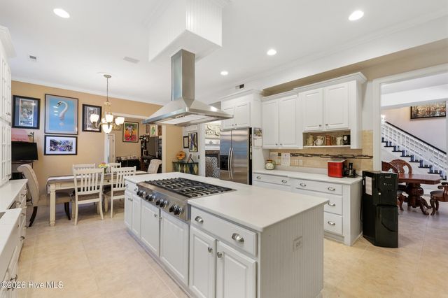 1036 Arboretum Drive, Wilmington, NC 28405