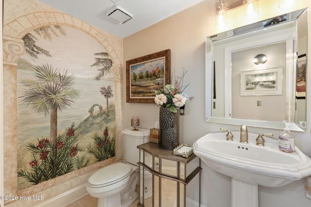 1036 Arboretum Drive, Wilmington, NC 28405