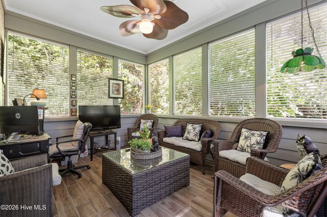 1036 Arboretum Drive, Wilmington, NC 28405