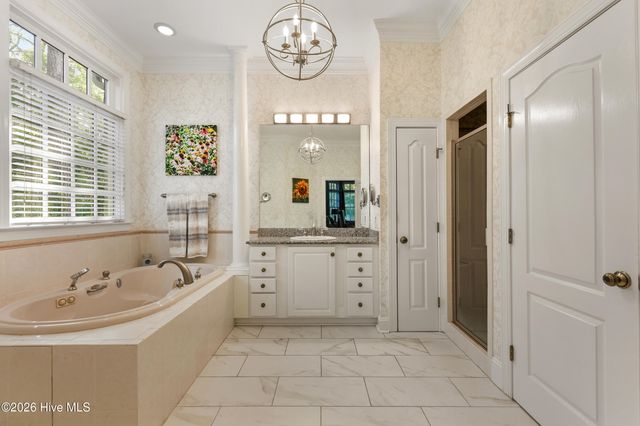 1036 Arboretum Drive, Wilmington, NC 28405