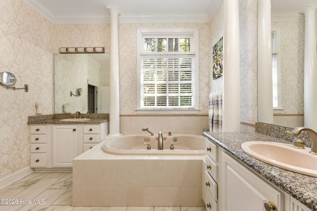1036 Arboretum Drive, Wilmington, NC 28405