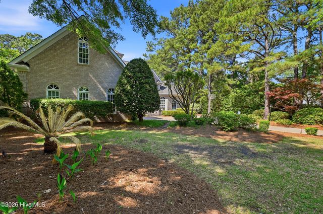 1036 Arboretum Drive, Wilmington, NC 28405