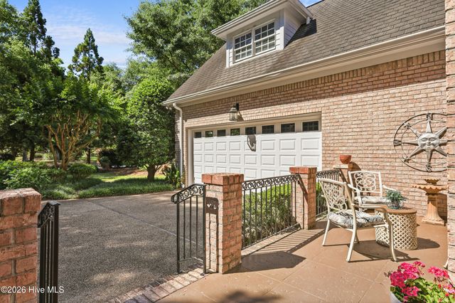 1036 Arboretum Drive, Wilmington, NC 28405