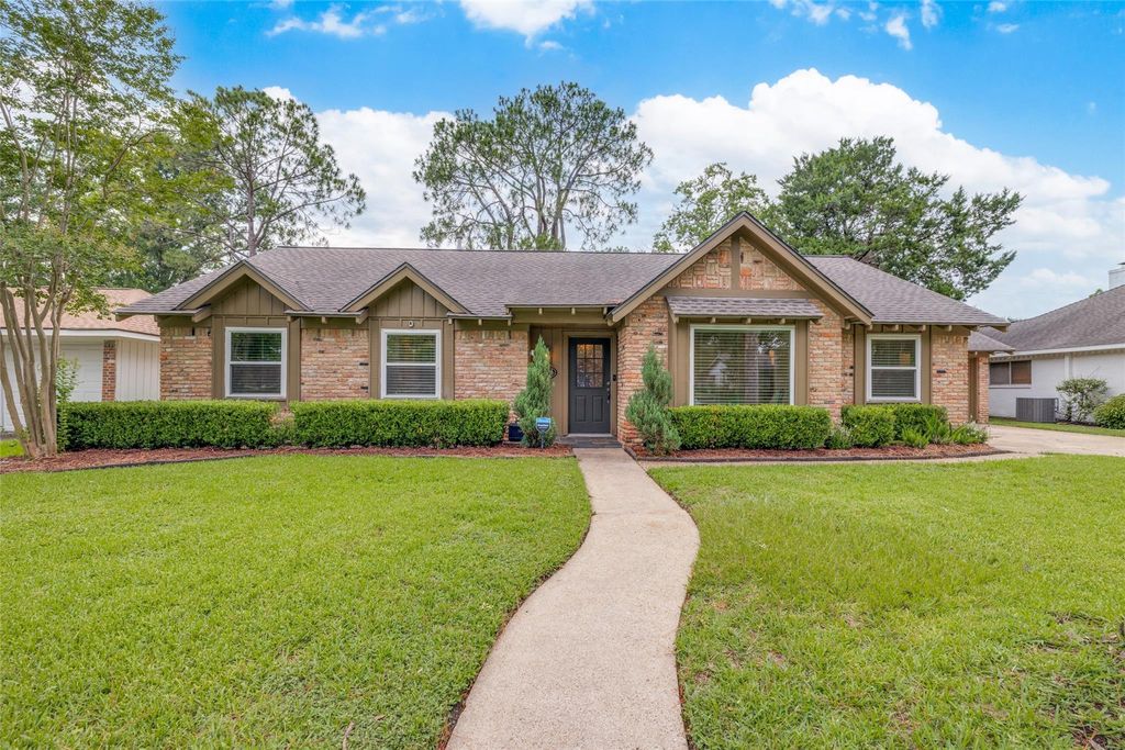 2615 Rosefield Drive, Houston, TX 77080