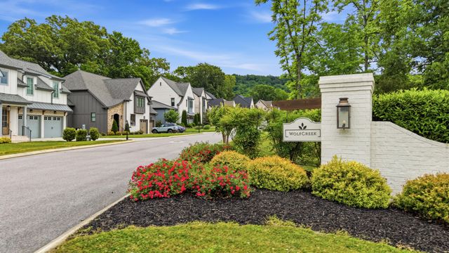 9523 Wolf Creek Trail, Ooltewah, TN 37363