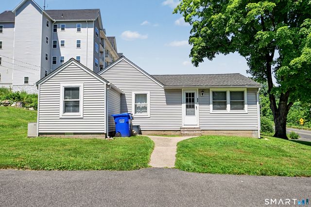 41 Poplar Street, New Milford, CT 06776
