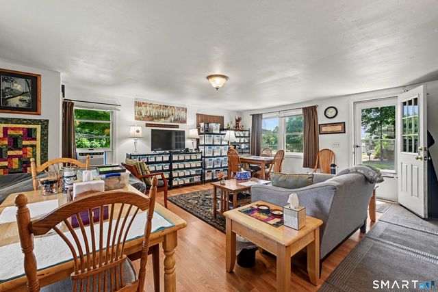 41 Poplar Street, New Milford, CT 06776