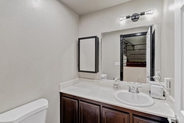 6511 Mossview Way, Citrus Heights, CA 95621