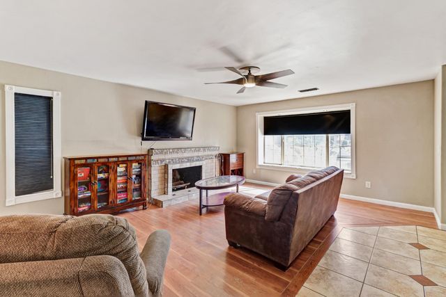 6511 Mossview Way, Citrus Heights, CA 95621