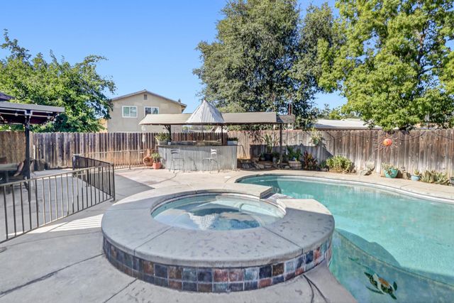 6511 Mossview Way, Citrus Heights, CA 95621