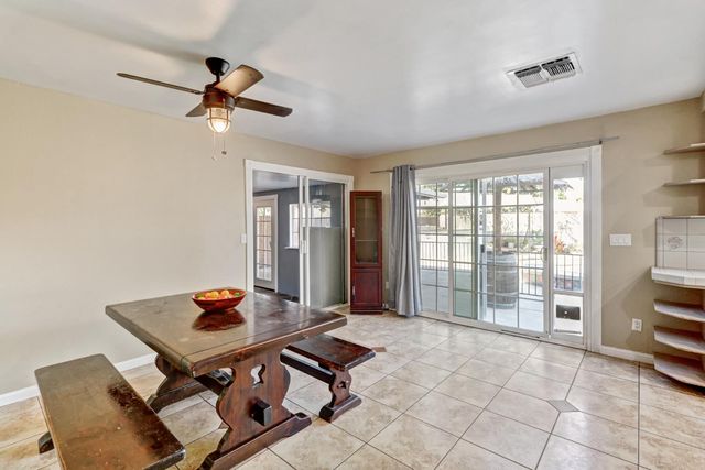 6511 Mossview Way, Citrus Heights, CA 95621